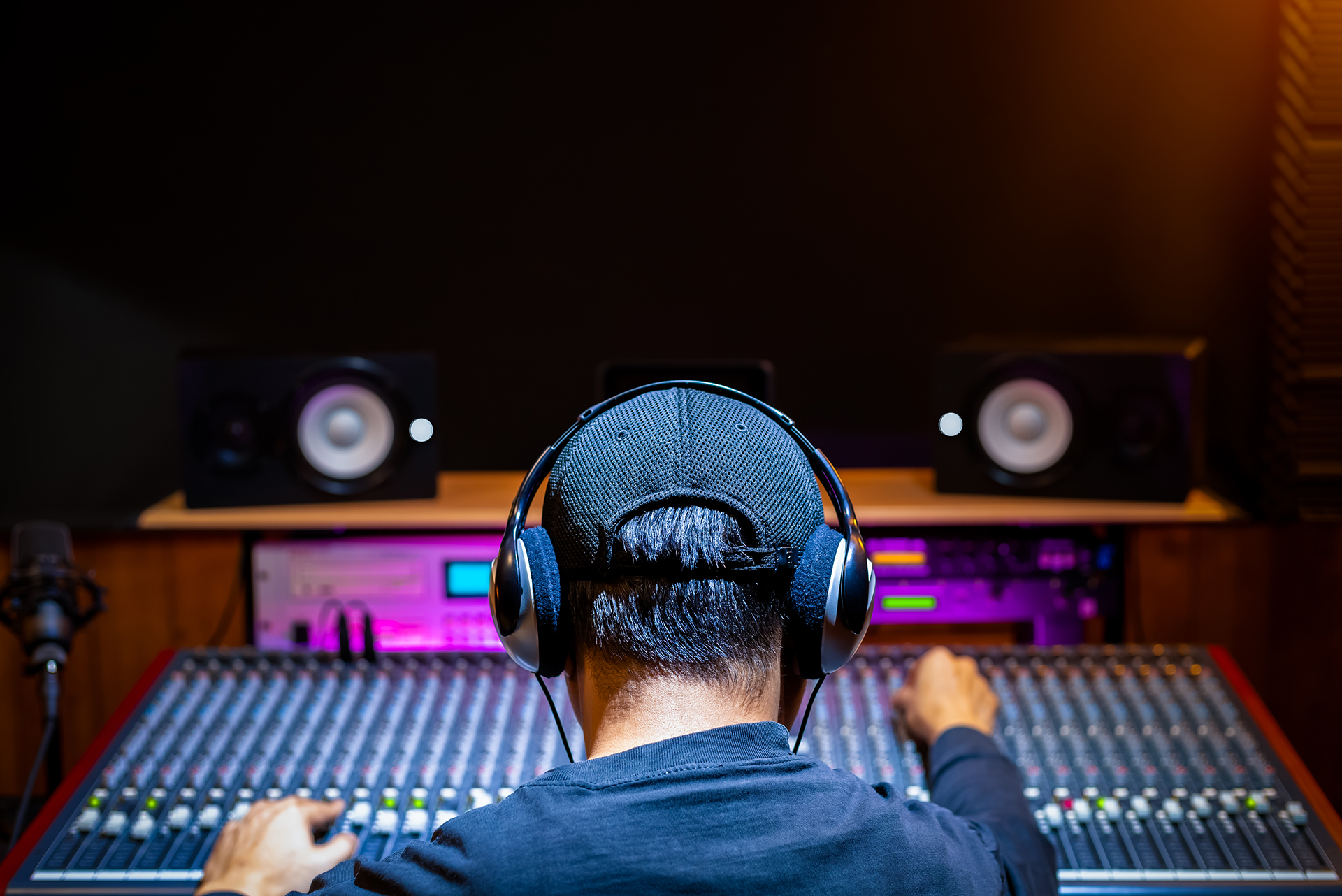Todo sobre cursos de producción musical para que desarrolles tu creatividad