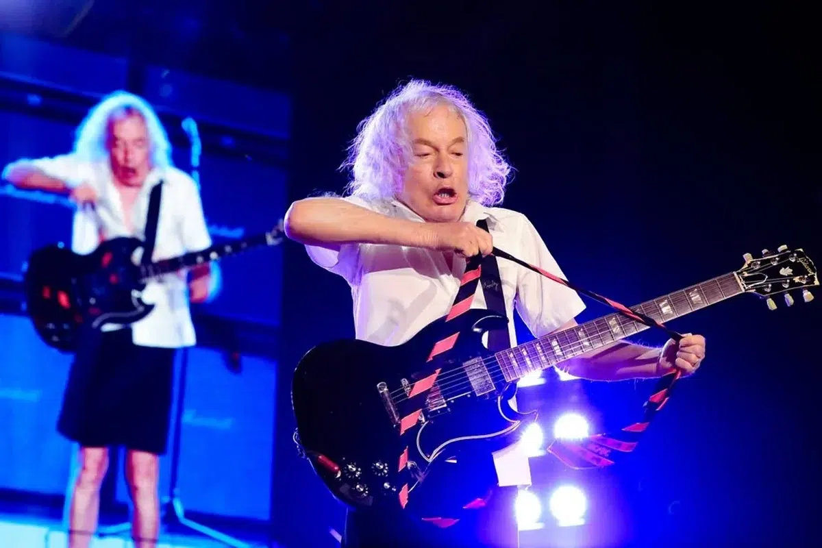 Angus Young y el músico que es «aburrido» sin su banda: «Es pésimo sin ella»